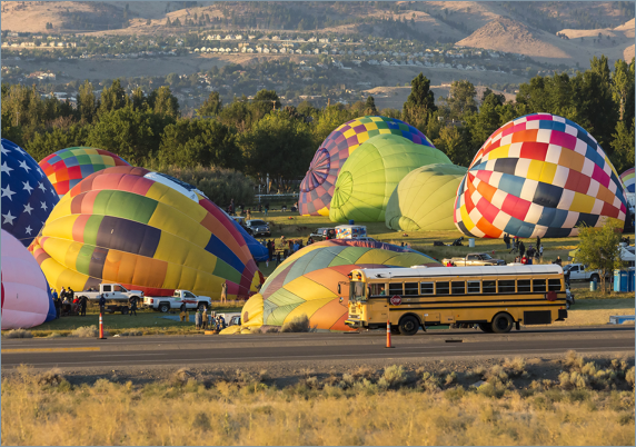 school-bus-parked-at-hot-air-balloon-festival
